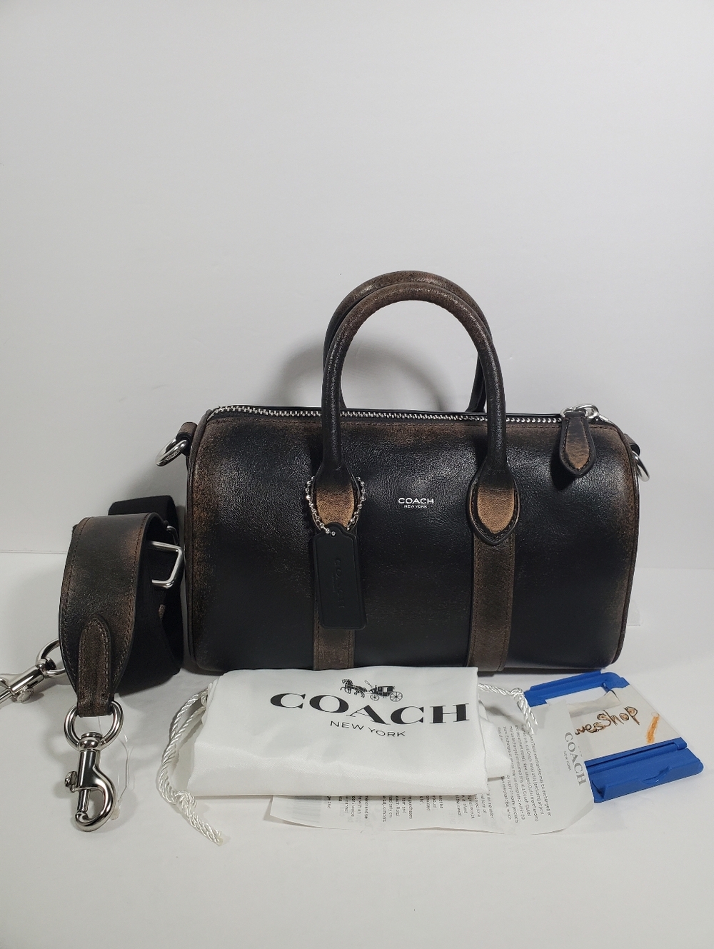 SOLD Coach Compass Bag 25 in Loved Leather Black/Light Tan Glovetanned NWT